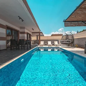 Villa Orange Blossom